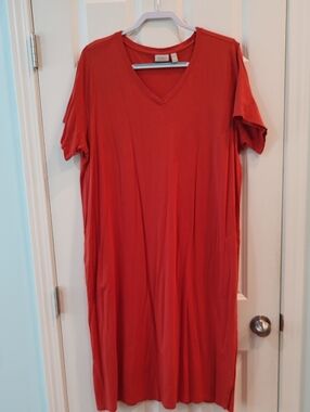 LOGO by Lori Goldstein Red Orange V‑Neck Midi Dress